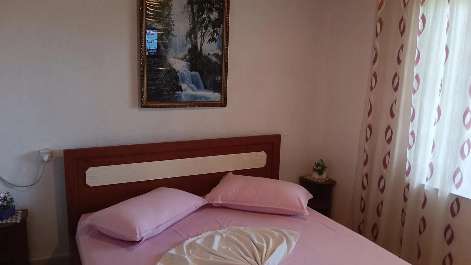 Bed & Breakfast Guest House Bake Gjirokastër