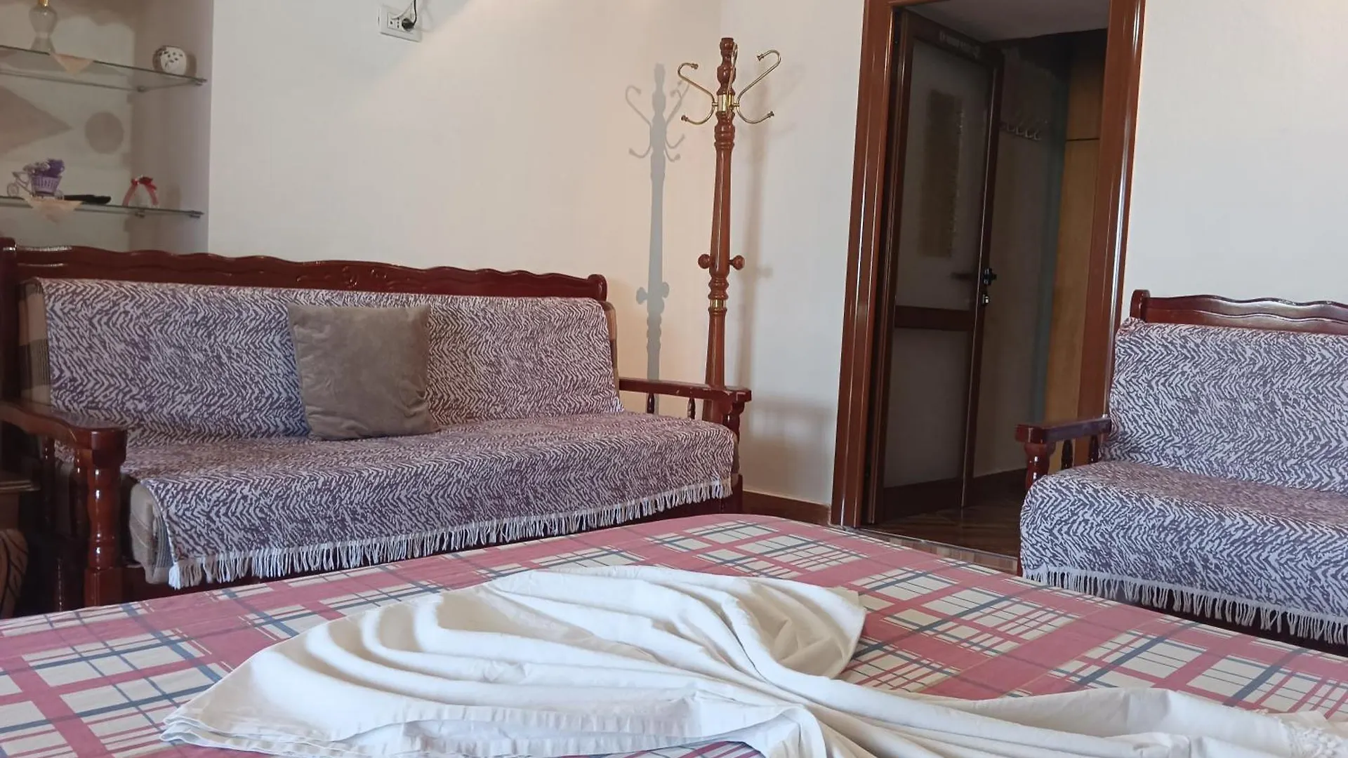 Bed & Breakfast Guest House Bake Gjirokaster