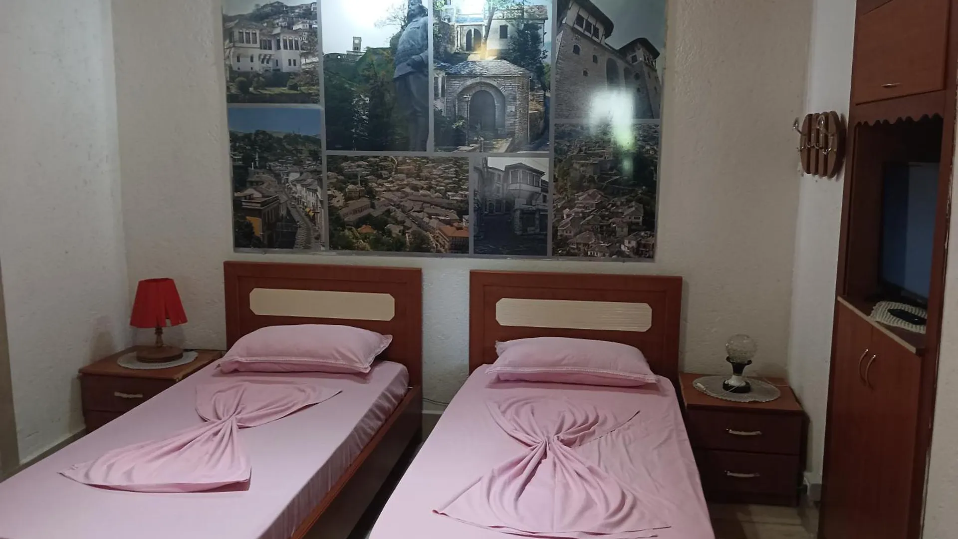 Guest House Bake Gjirokaster Bed & Breakfast