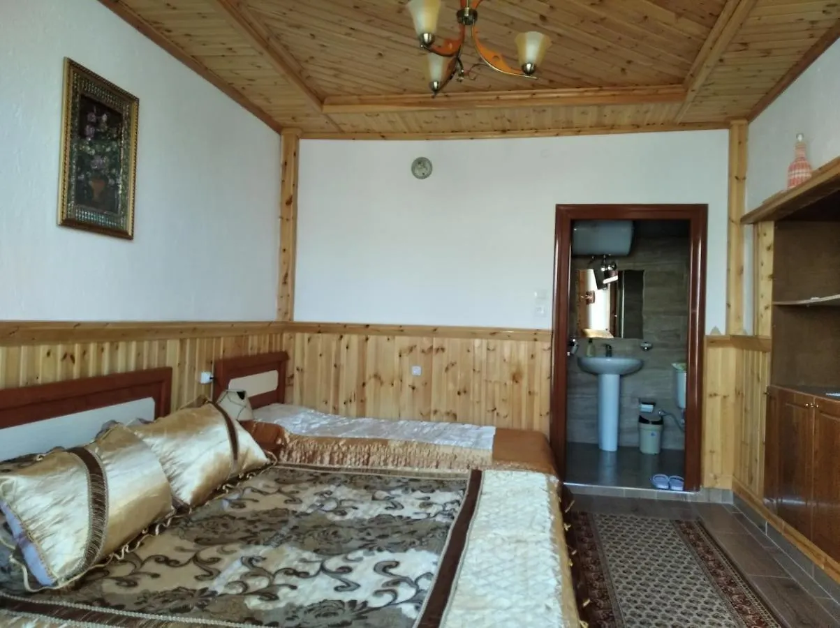 Guest House Bake Gjirokaster Bed & Breakfast