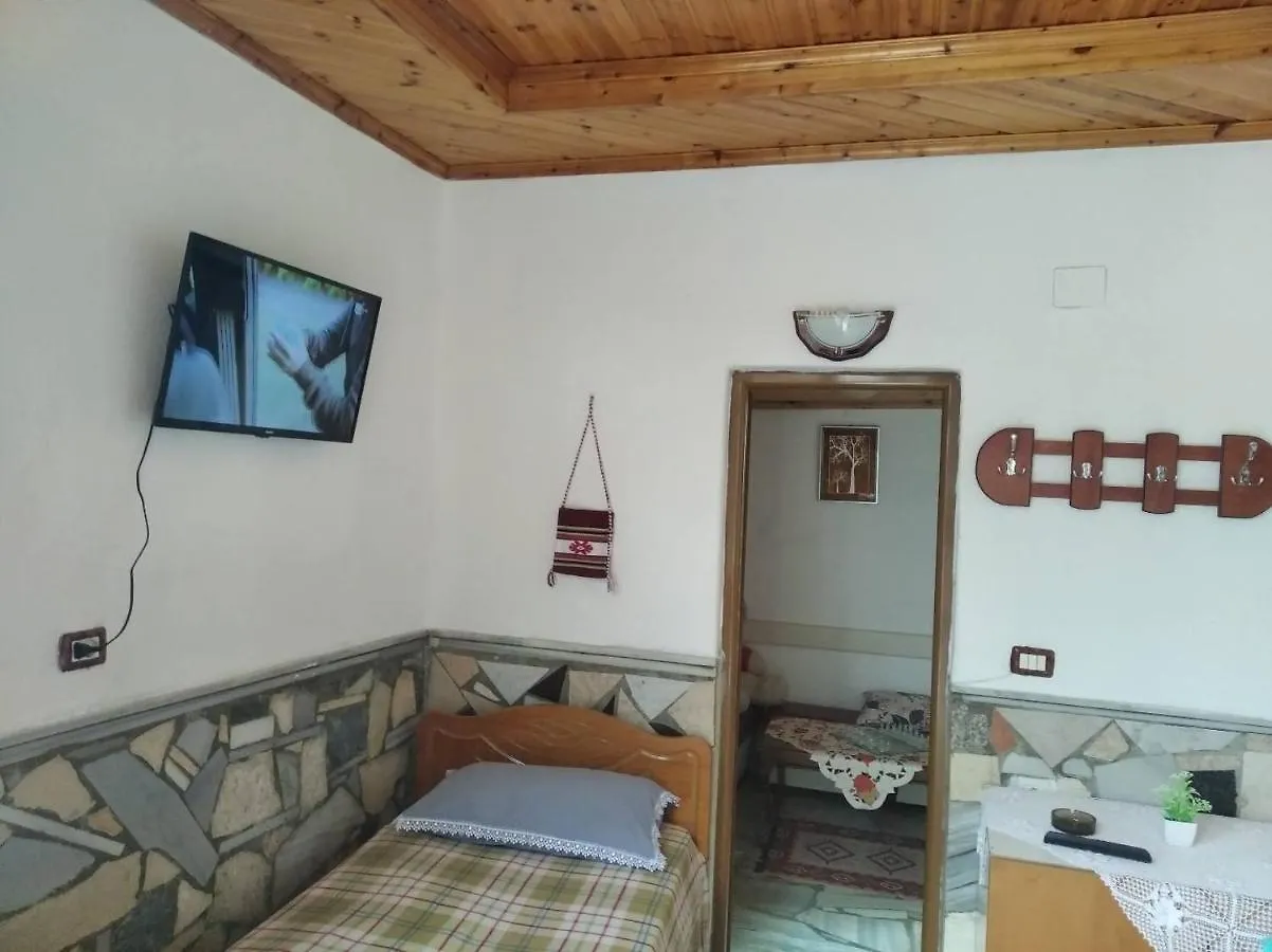 Bed & Breakfast Guest House Bake Gjirokaster