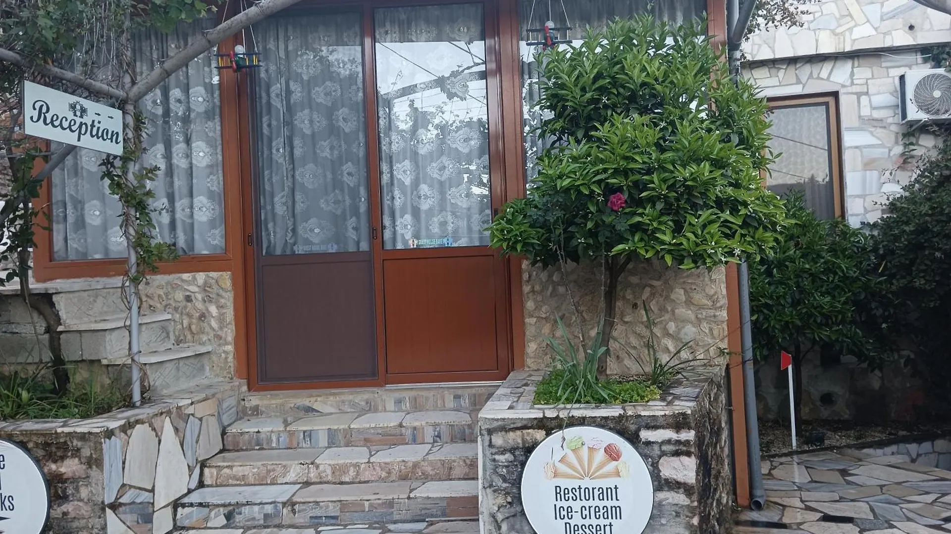 Bed & Breakfast Guest House Bake Gjirokaster