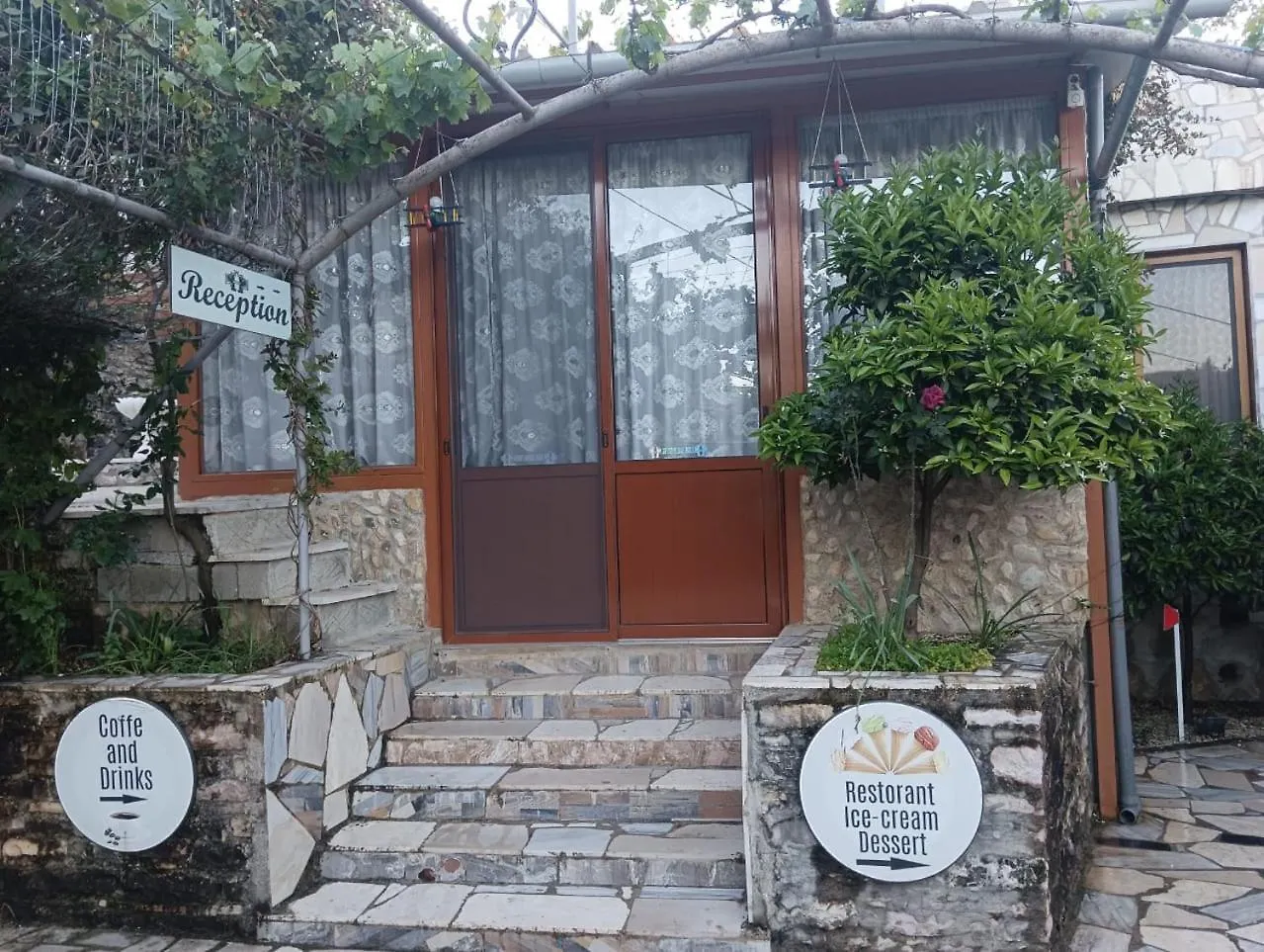 Bed & Breakfast Guest House Bake Gjirokaster